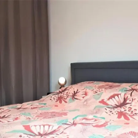 St Pierre, 3 Pièces, 4 Personnes - Fr-1-526-26 Appartement